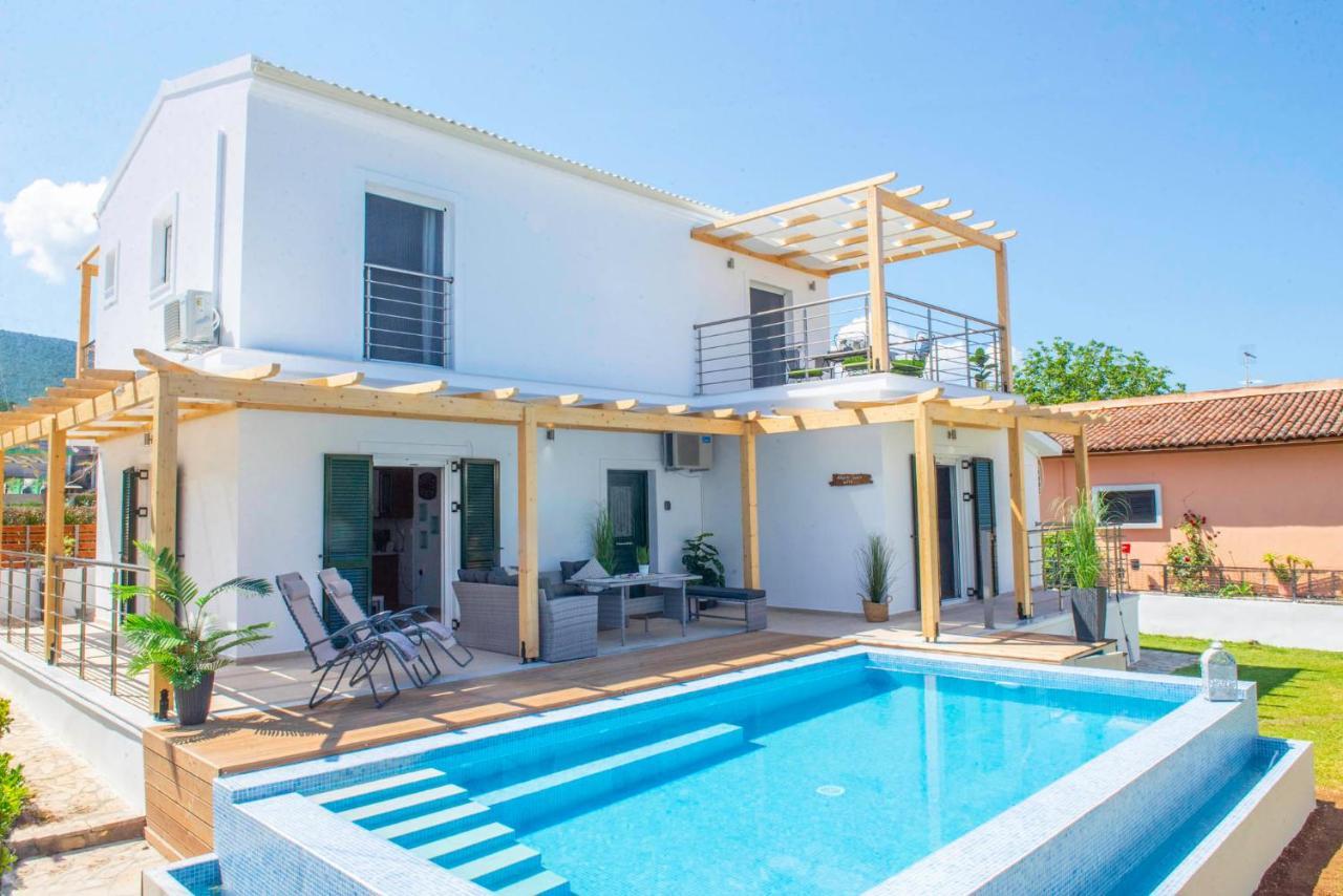 Acharavi Beach Villa Eksteriør bilde