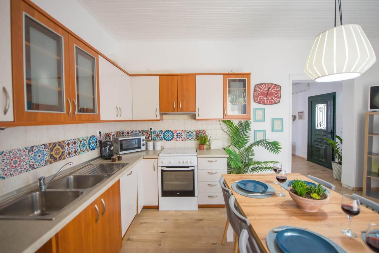 Acharavi Beach Villa Eksteriør bilde