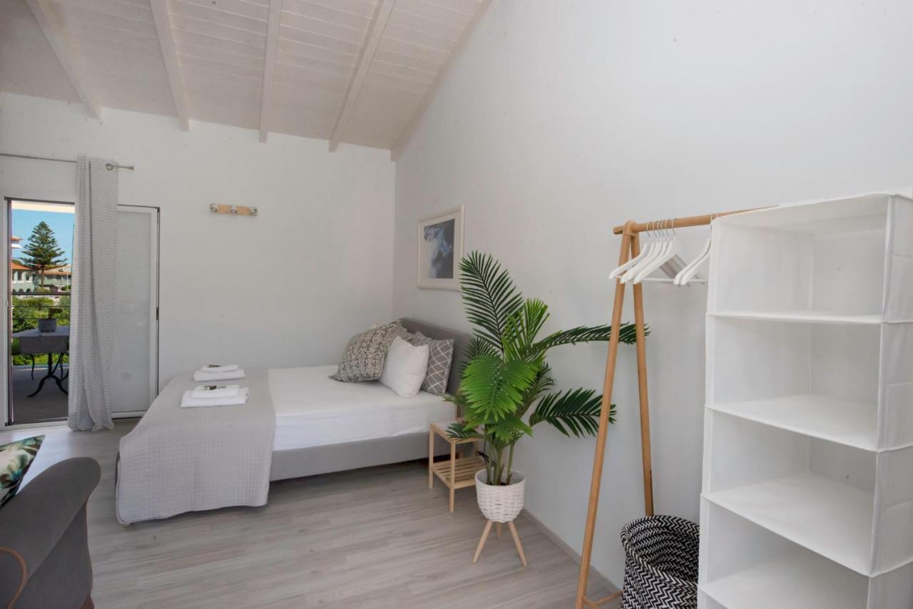 Acharavi Beach Villa Eksteriør bilde