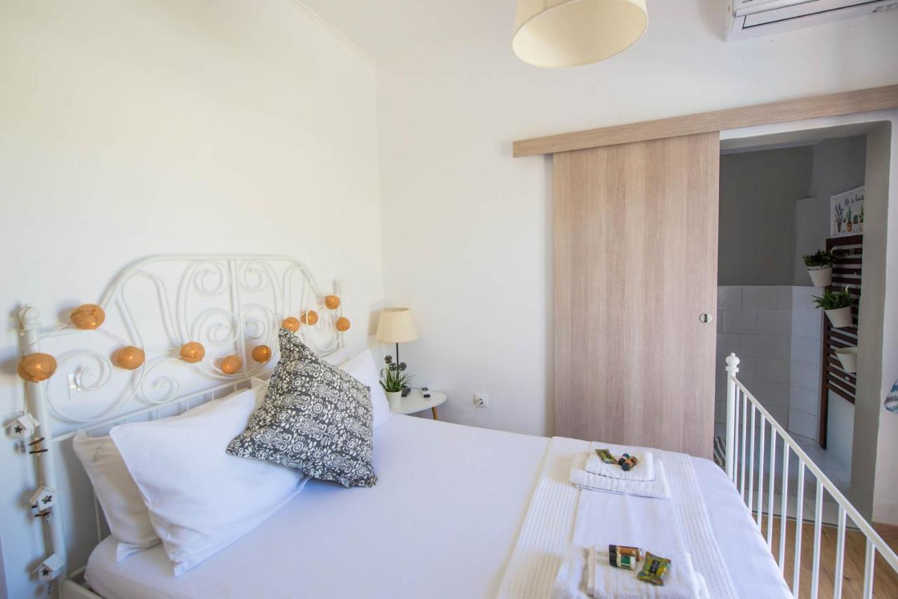 Acharavi Beach Villa Eksteriør bilde