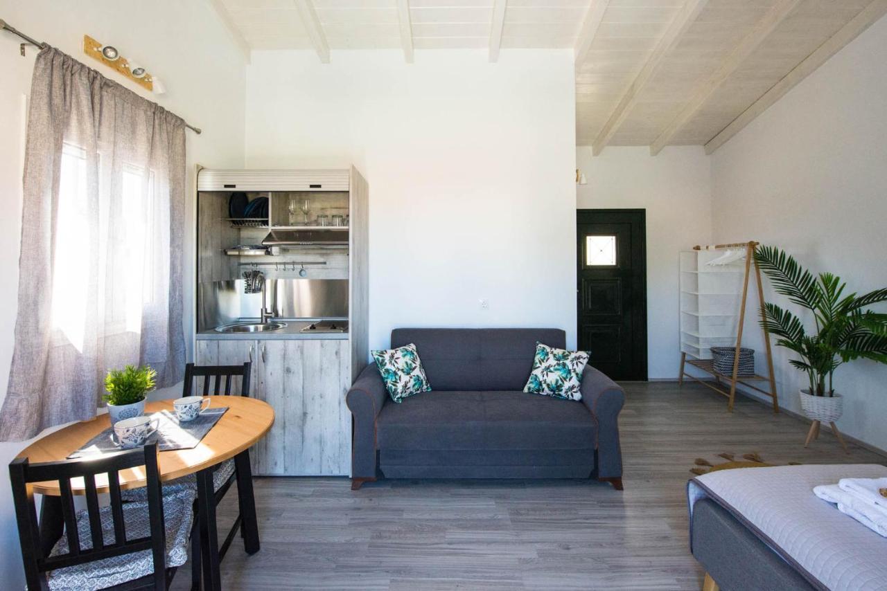 Acharavi Beach Villa Eksteriør bilde