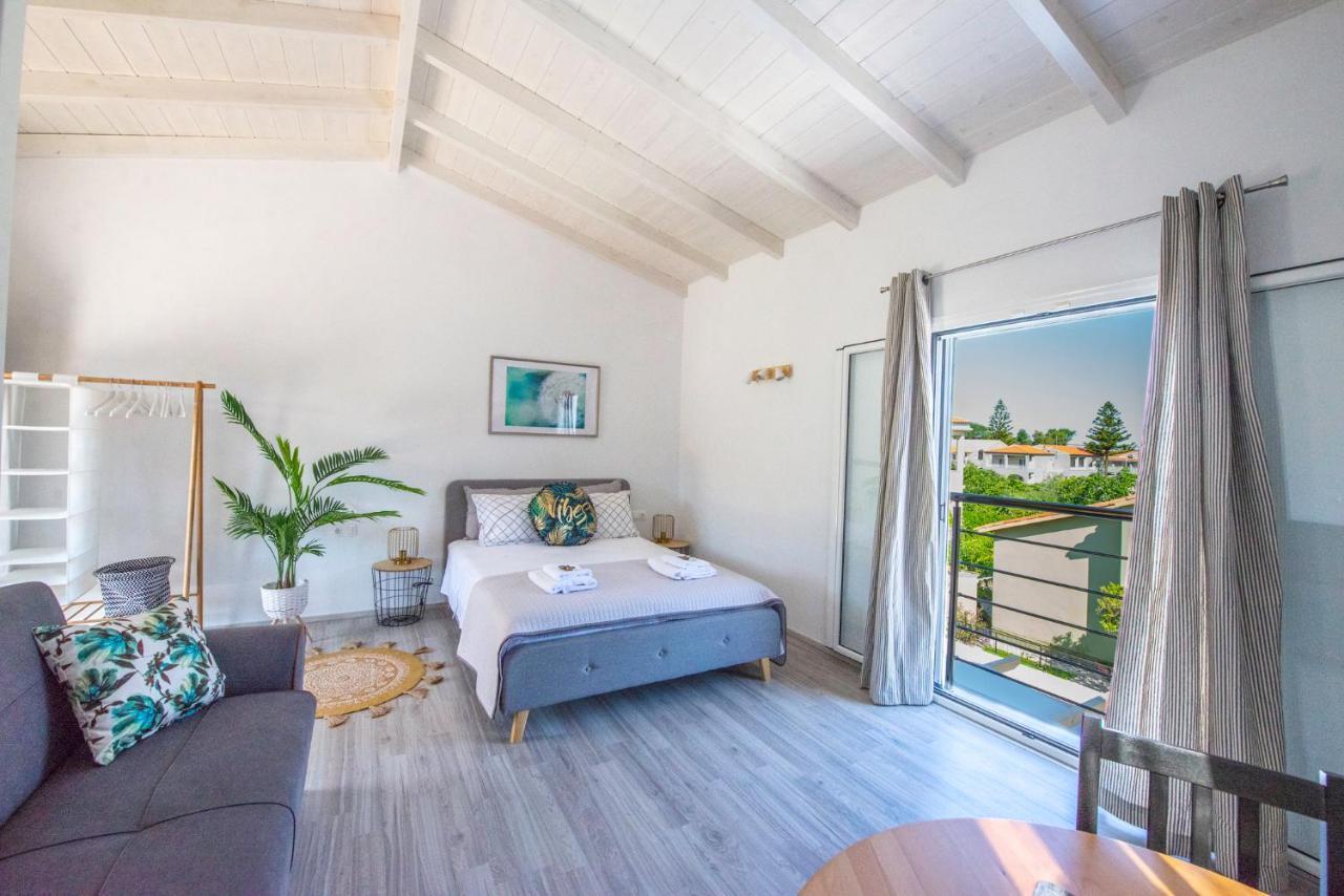 Acharavi Beach Villa Eksteriør bilde