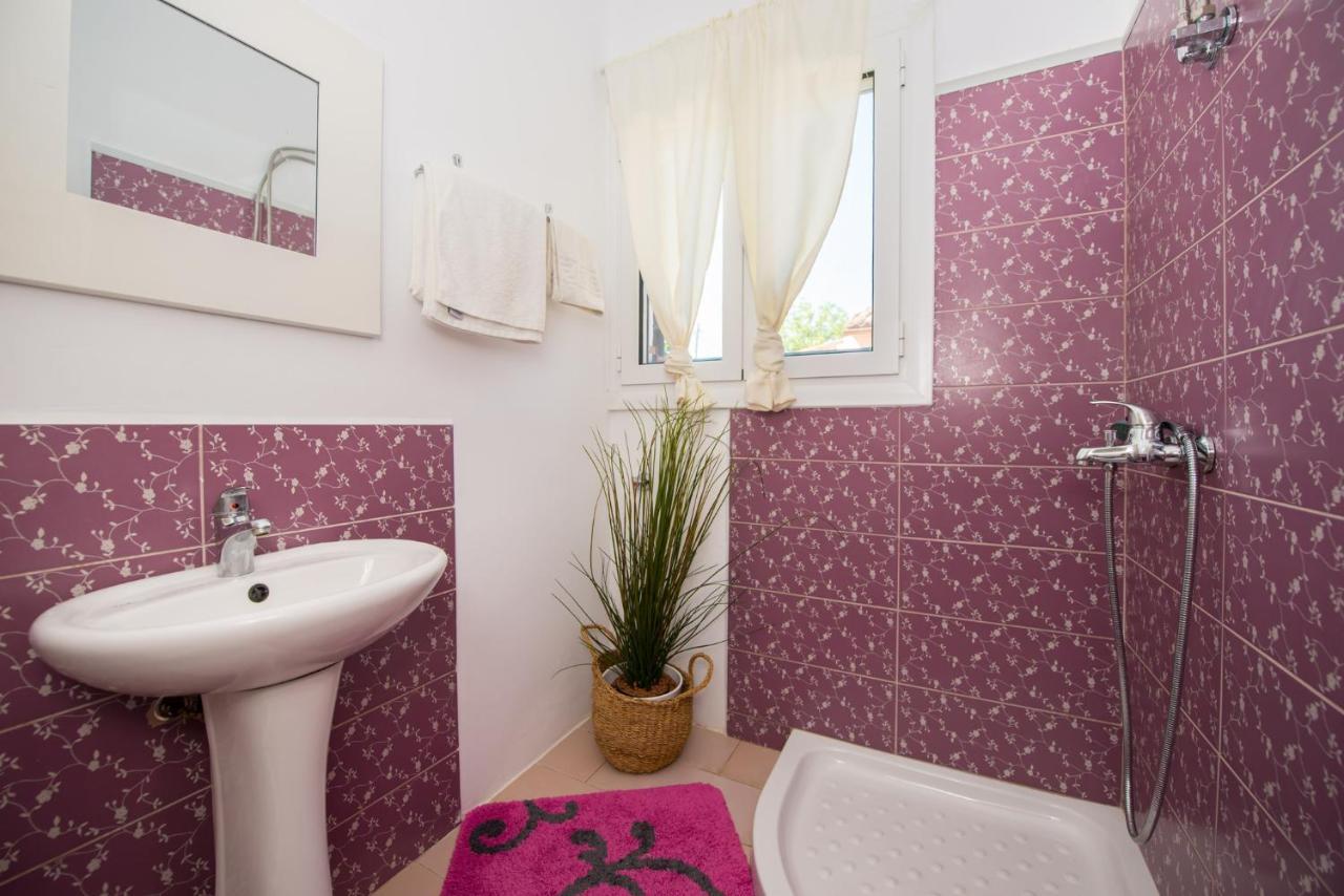 Acharavi Beach Villa Eksteriør bilde